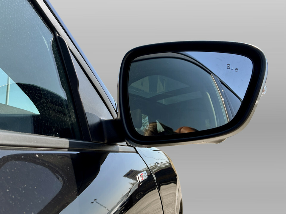 Ford Kuga Active Black #32