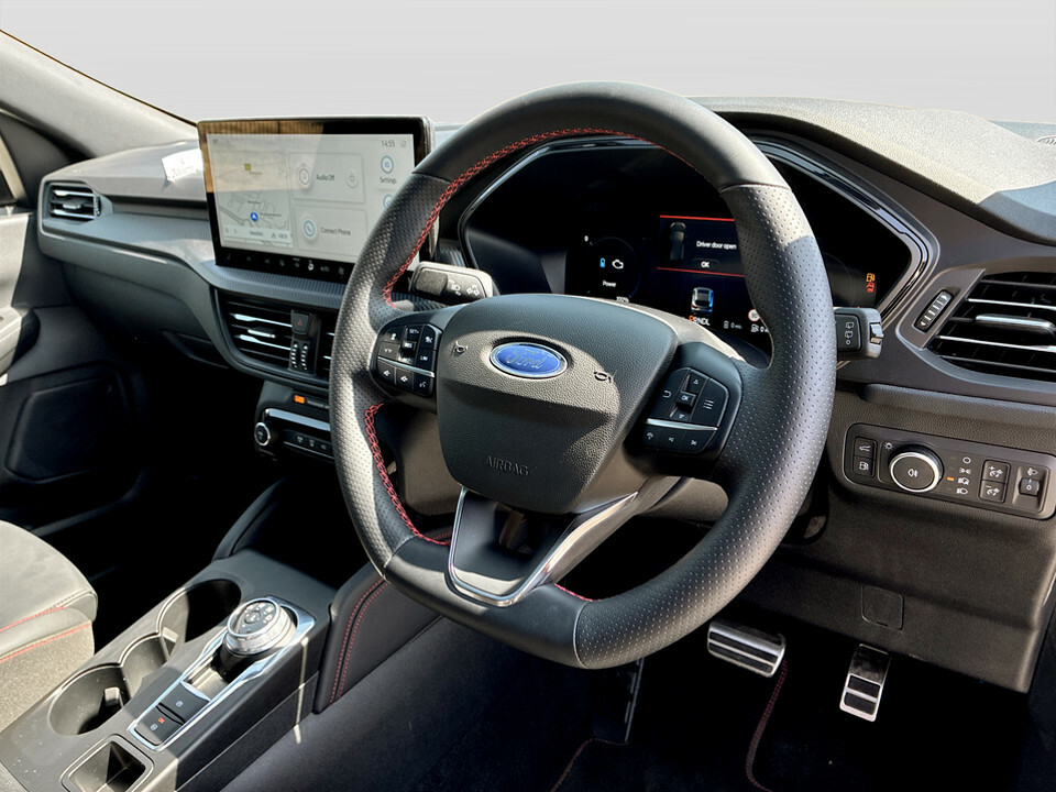 Ford Kuga Active Black #25
