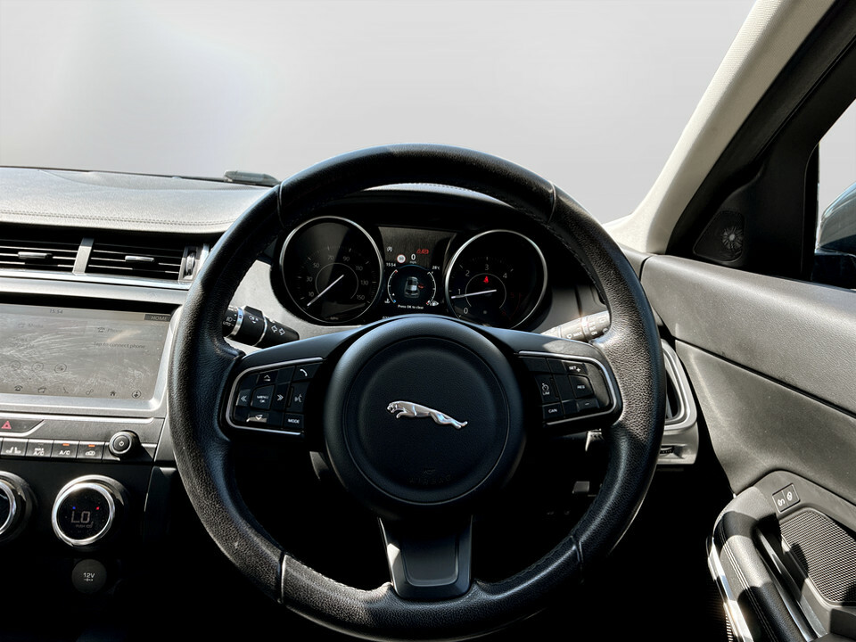 Jaguar E-Pace 2.0D 240 Hse Grey #16