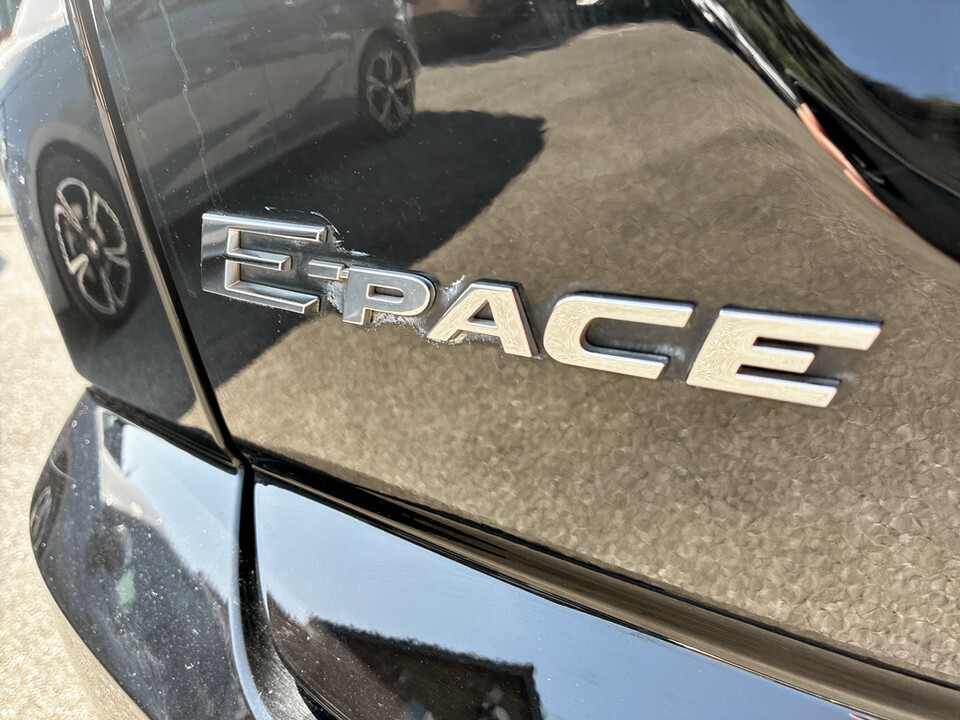 Jaguar E-Pace 2.0D 240 Hse Grey #39