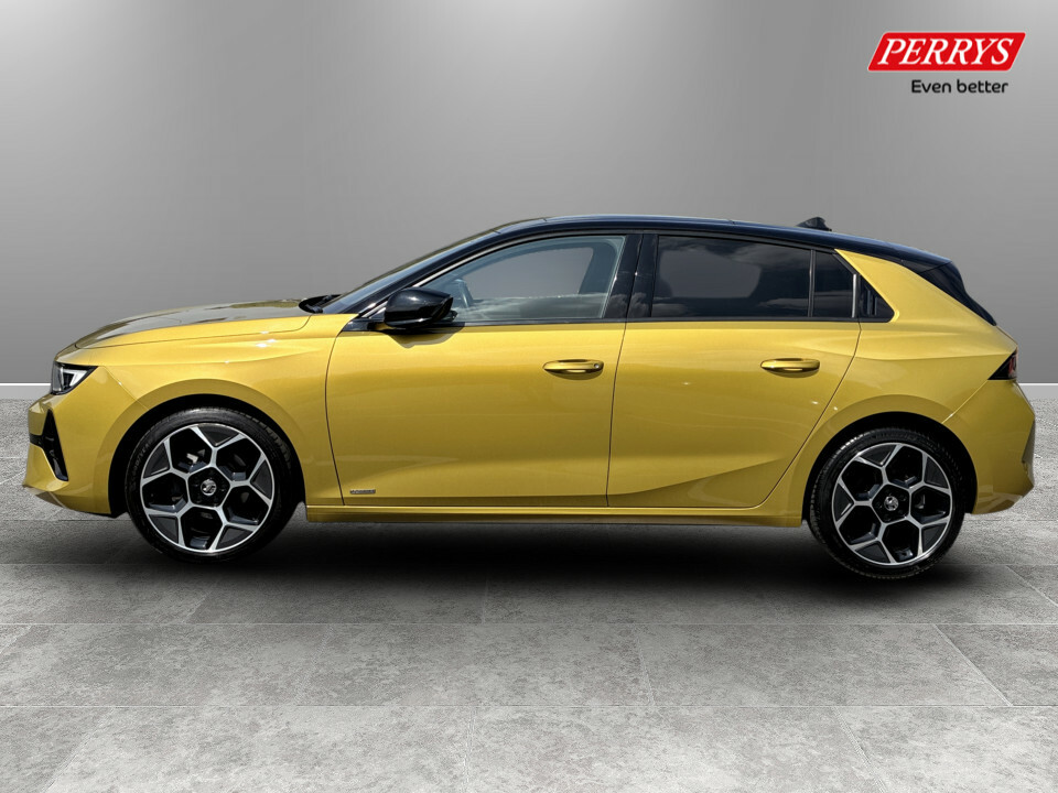 Vauxhall Astra 1.2 Turbo 130 Ultimate NA22XHX Yellow #4