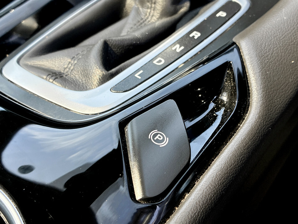 Ford Mondeo Titanium Edition Silver #44