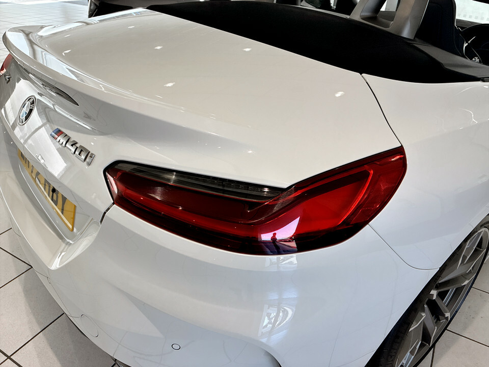 BMW Z4 White White #32