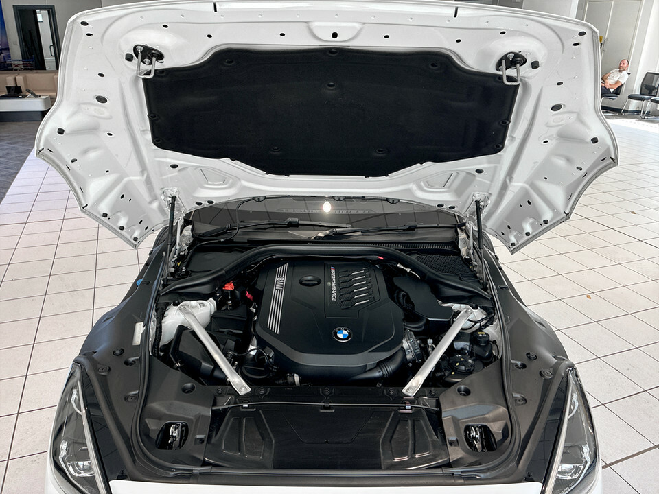 BMW Z4 White White #9