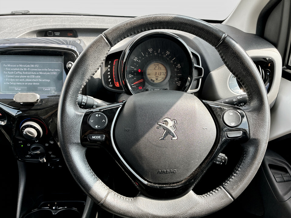 Peugeot 108 Active White #16