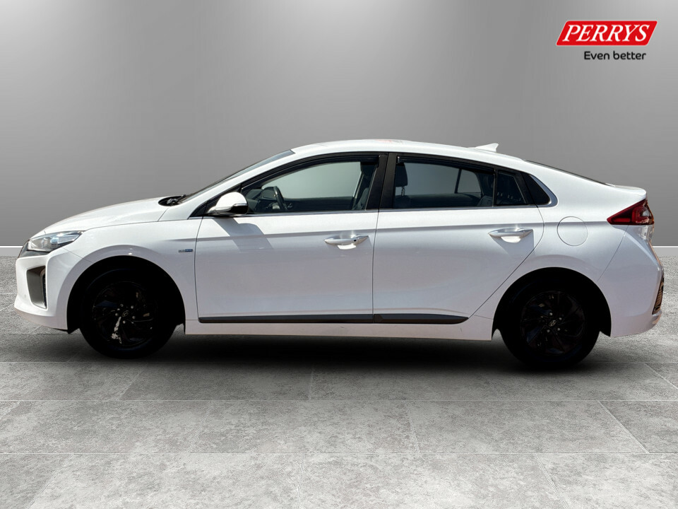 Hyundai Ioniq 1.6 Gdi Hybrid Premium Se Dct White #4
