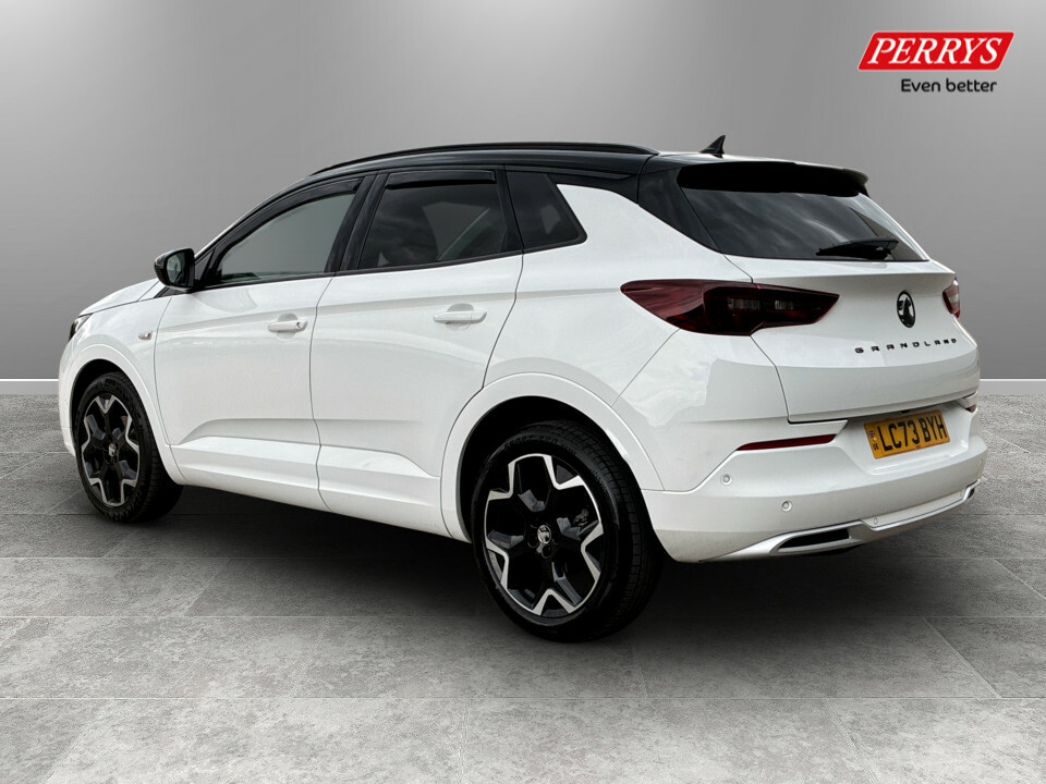 Vauxhall Grandland 1.2 Turbo Ultimate LC73BYH White #5