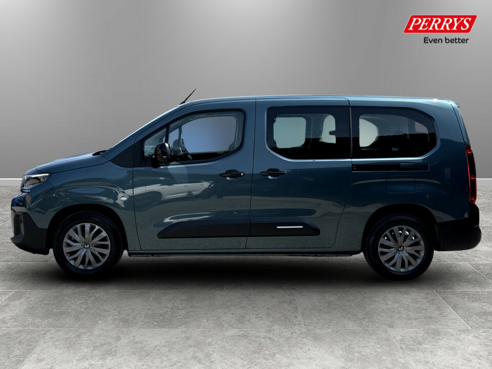 Citroen e-Berlingo 100Kw Plus XL 52Kwh 7 Seat Blue #4