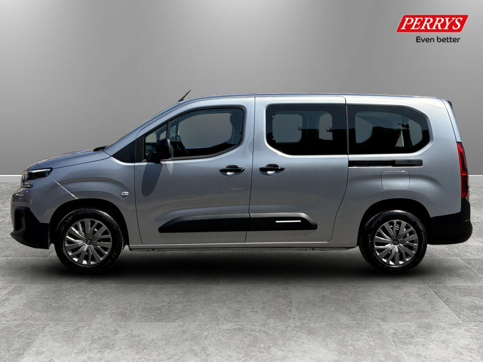 Citroen e-Berlingo 100Kw Plus XL 52Kwh 7 Seat Grey #4