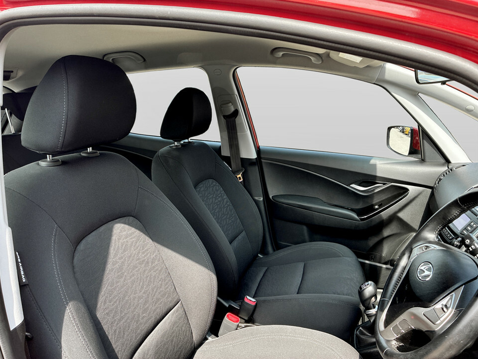 Hyundai Ix20 1.6 Se Red #24