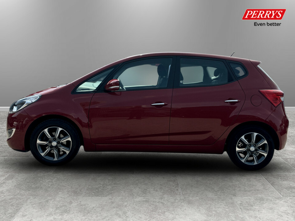 Hyundai Ix20 1.6 Se Red #4
