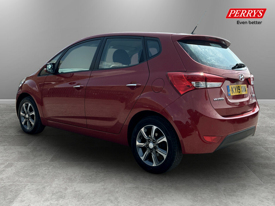 Hyundai Ix20 1.6 Se Red #5