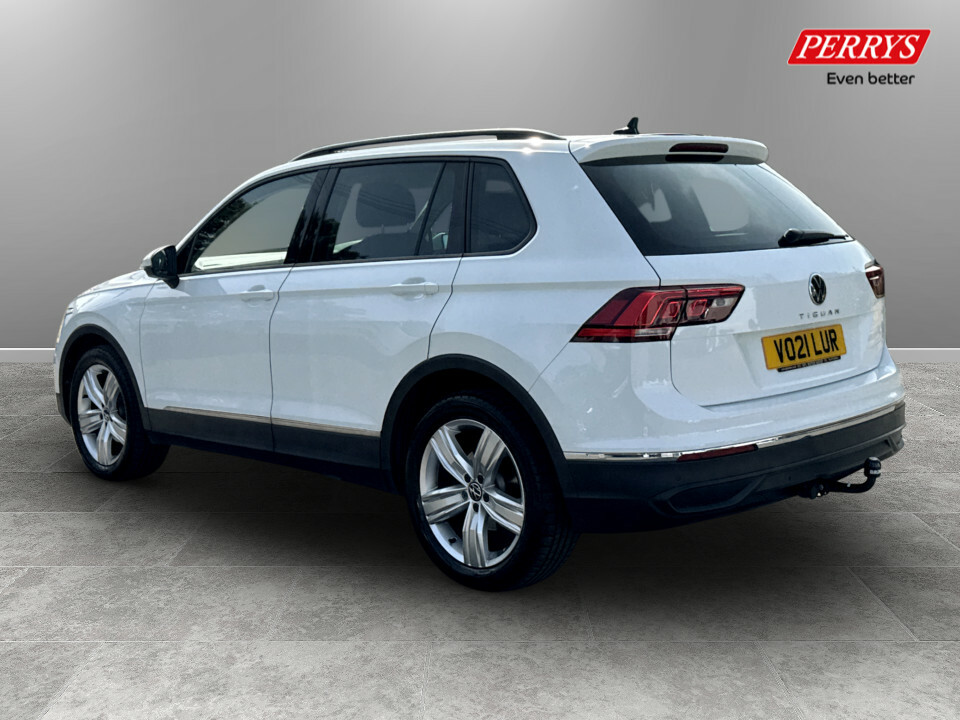Volkswagen Tiguan 2.0 Tdi Life White #5