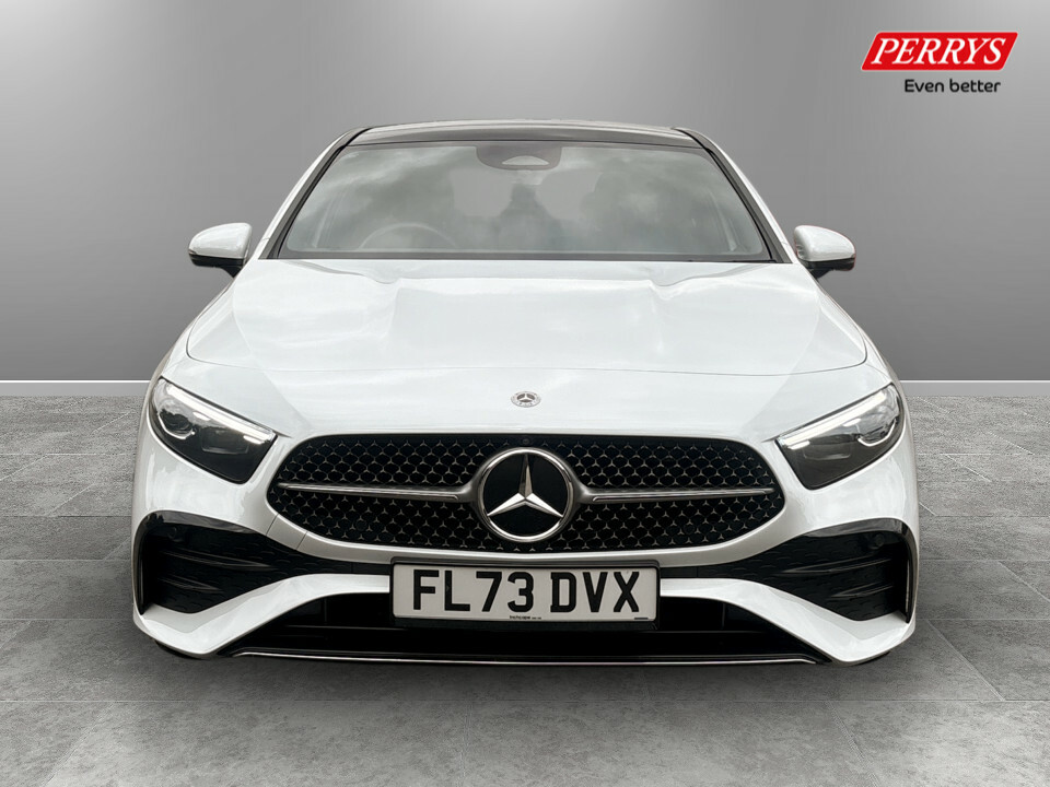 Mercedes-Benz A Class A200 Amg Line Premium Plus FL73DVX White #2