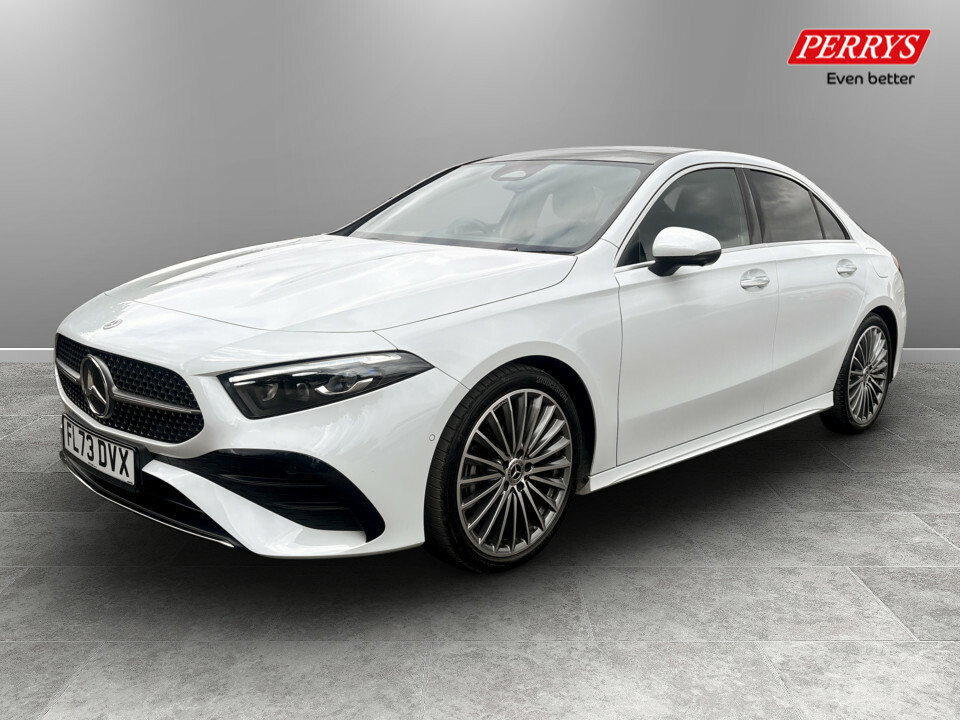 Mercedes-Benz A Class A200 Amg Line Premium Plus FL73DVX White #3