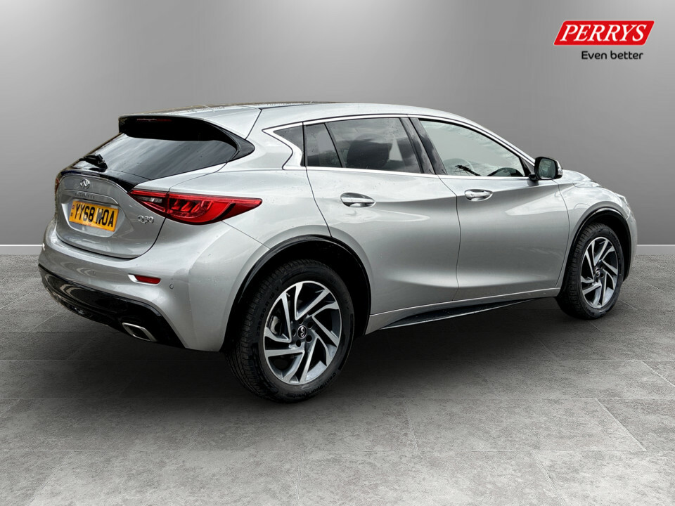 Infiniti Q30 Luxe Tech D Grey #7