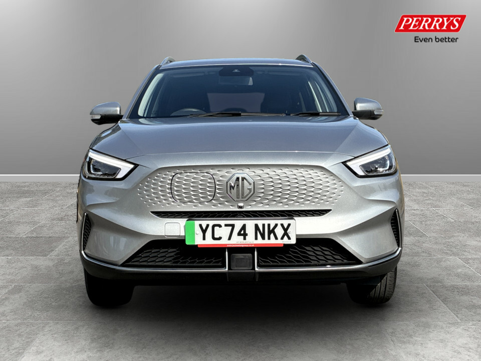MG ZS 130Kw Trophy Connect Ev 51Kwh YC74NKX Silver #2