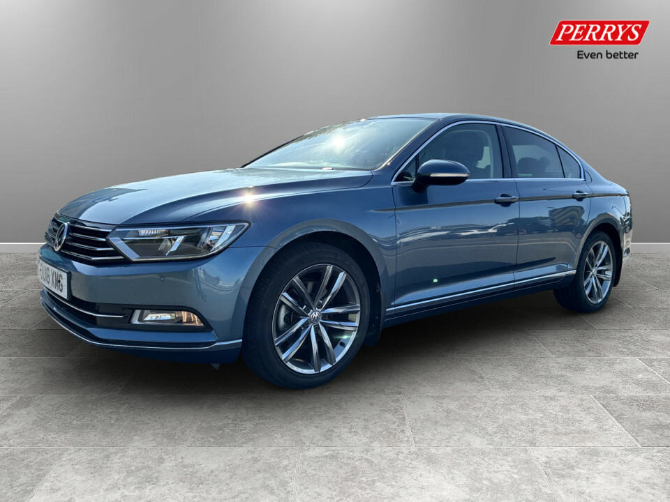 Volkswagen Passat 2.0 Tdi Gt Panoramic Roof Blue #3