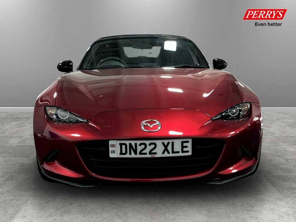 Mazda MX-5 1.5 132 Se-l Red #2
