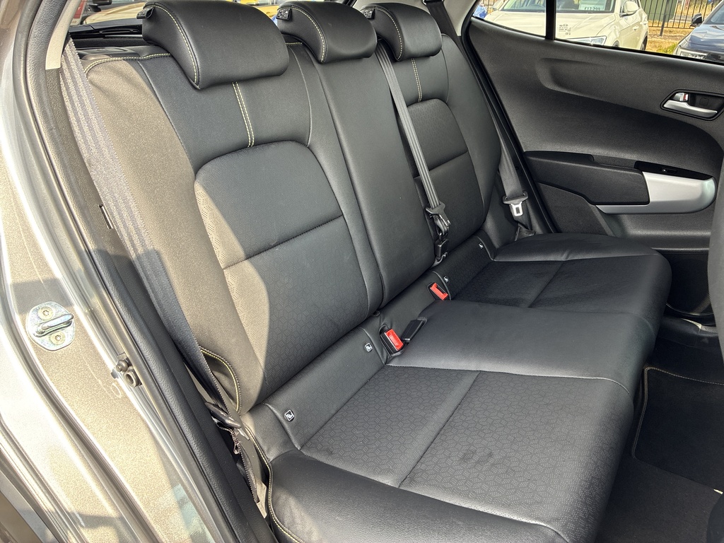 Kia Picanto 1.0 3 4 Seats Silver #13
