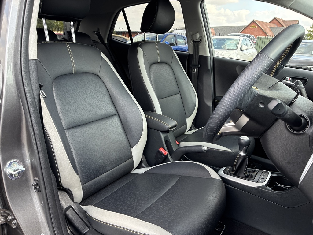 Kia Picanto 1.0 3 4 Seats Silver #18