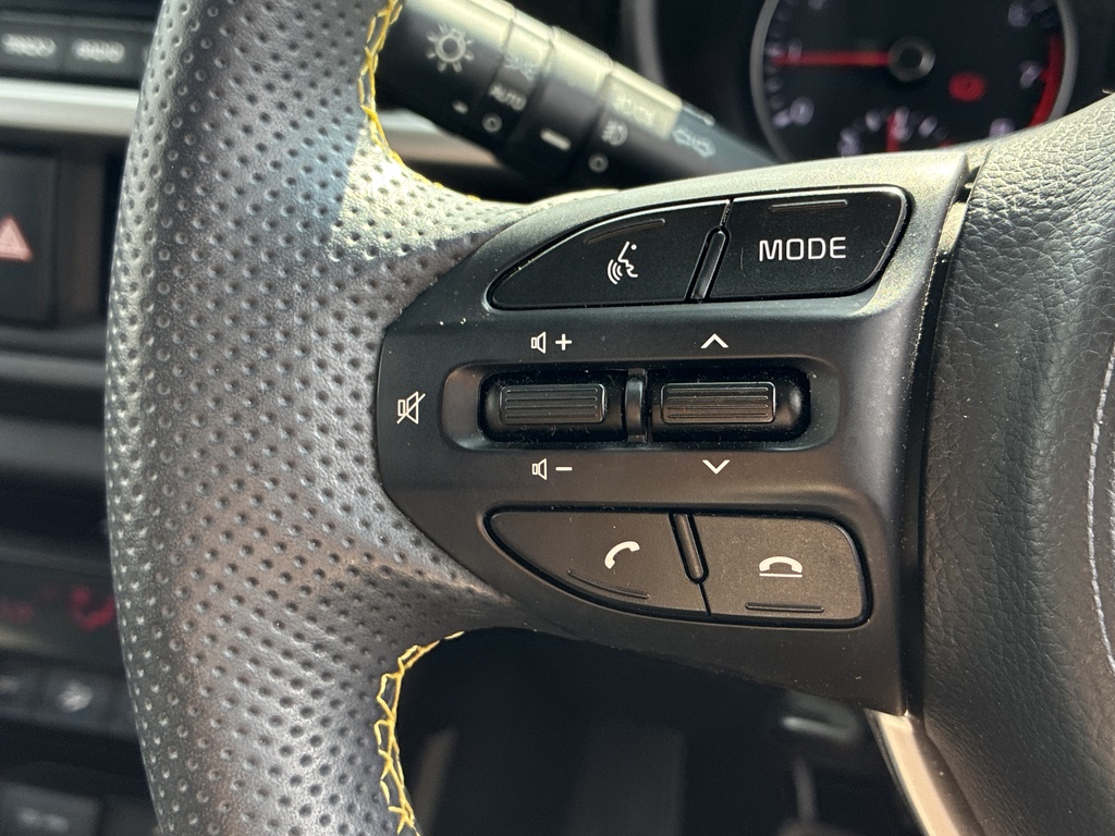 Kia Picanto 1.0 3 4 Seats Silver #36