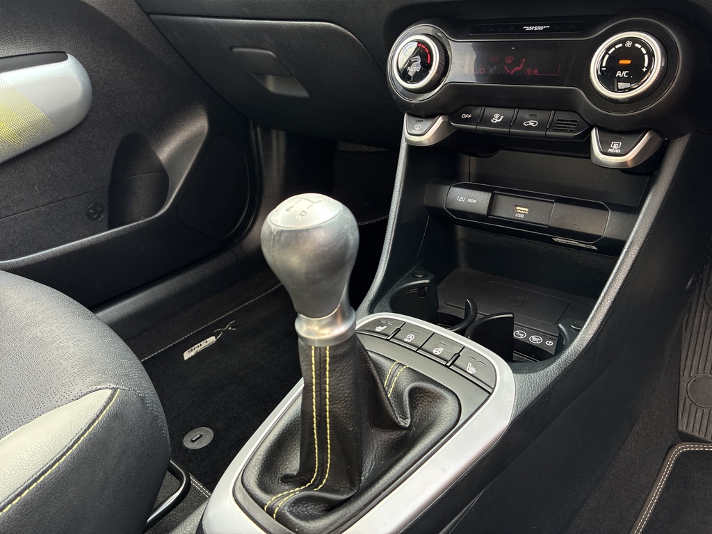 Kia Picanto 1.0 3 4 Seats Silver #23
