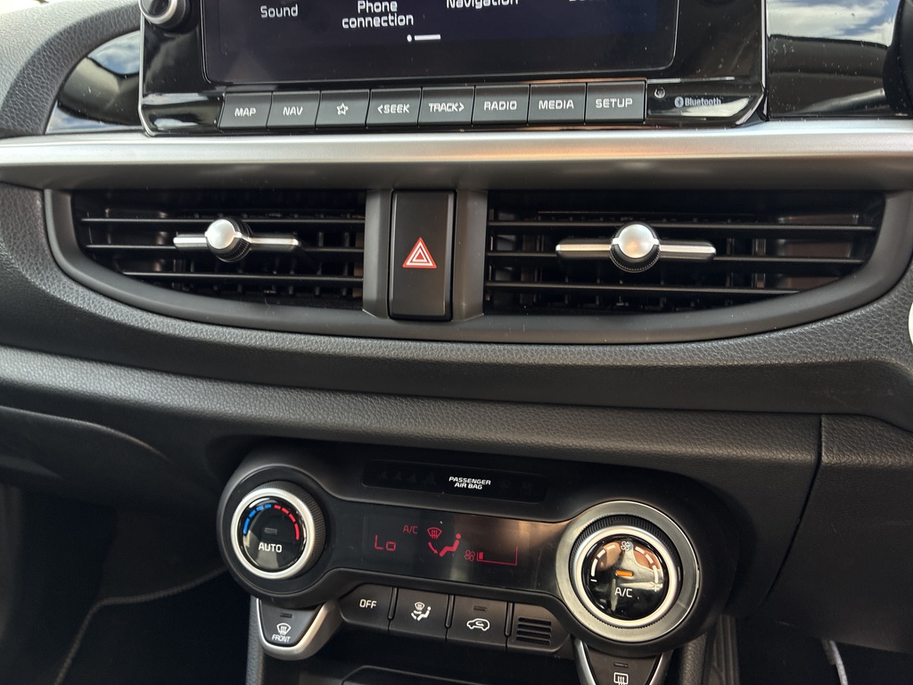 Kia Picanto 1.0 3 4 Seats Silver #24