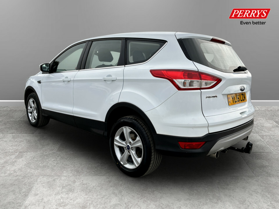 Ford Kuga 2.0 Titanium Tdci 148 Bhp White #30