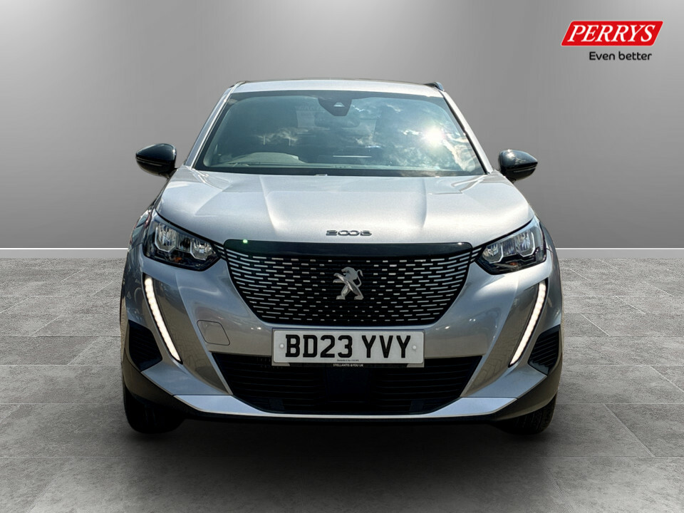 Peugeot 2008 1.2 Puretech 130 Allure Premium Eat8 Grey #2