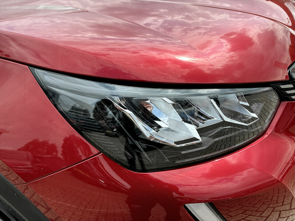 Peugeot 2008 1.2 Puretech Active Premium Grey #10