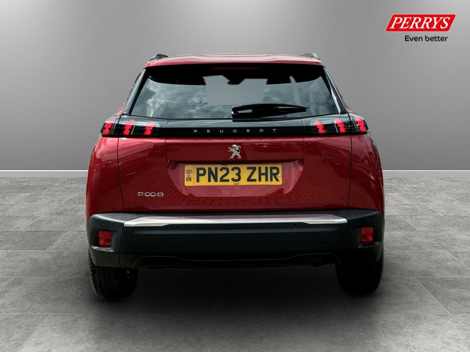 Peugeot 2008 1.2 Puretech Allure Premium Red #6