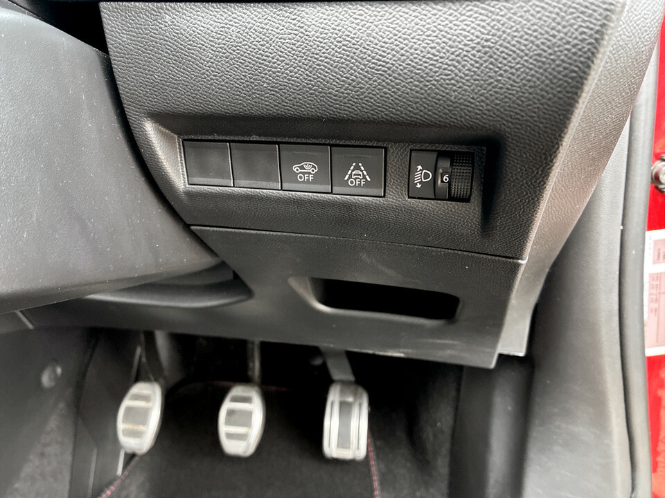 Peugeot 2008 1.2 Puretech Active Premium Grey #38