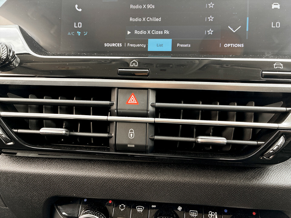 Citroen e-C4 54Kwh Max Fastback 7.4Kw Charge  #33