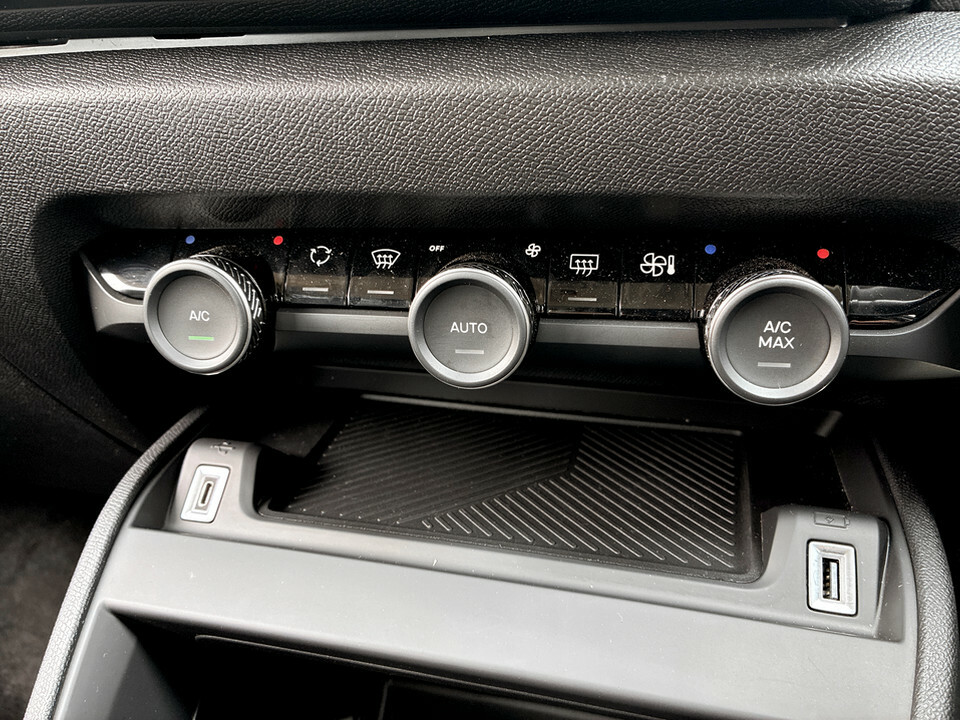 Citroen e-C4 54Kwh Max Fastback 7.4Kw Charge  #34