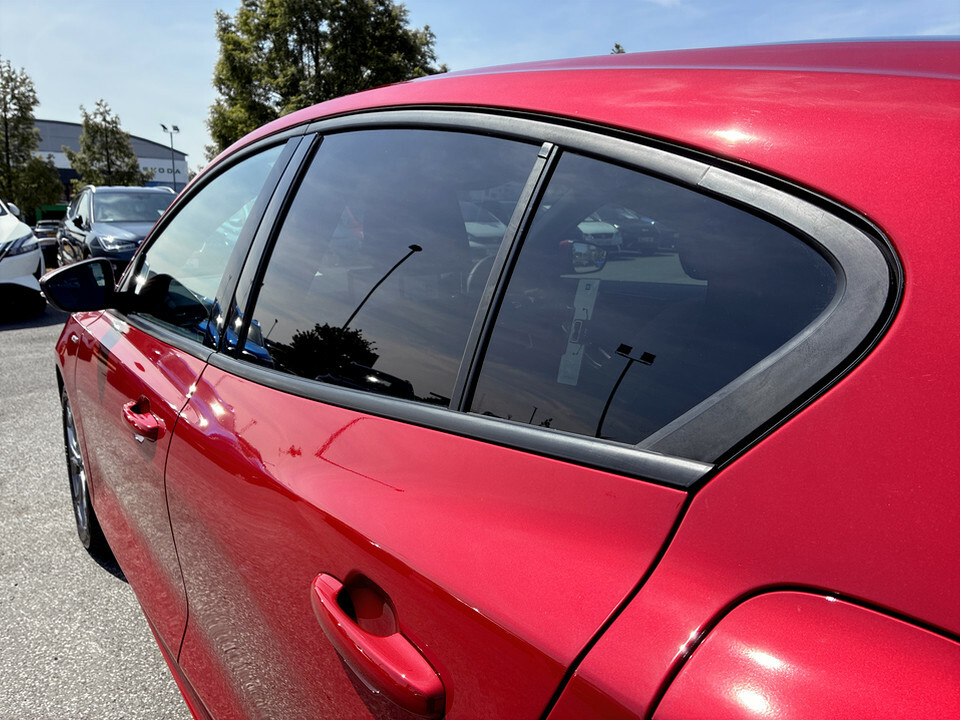 Ford Focus 1.0 Ecoboost Hybrid Mhev 155 Active X Red #31