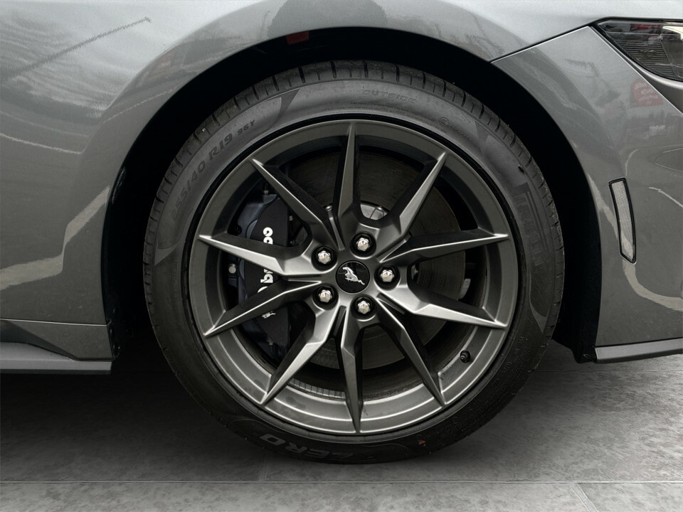 Ford Mustang 5.0 V8 Dark Horse Red #9