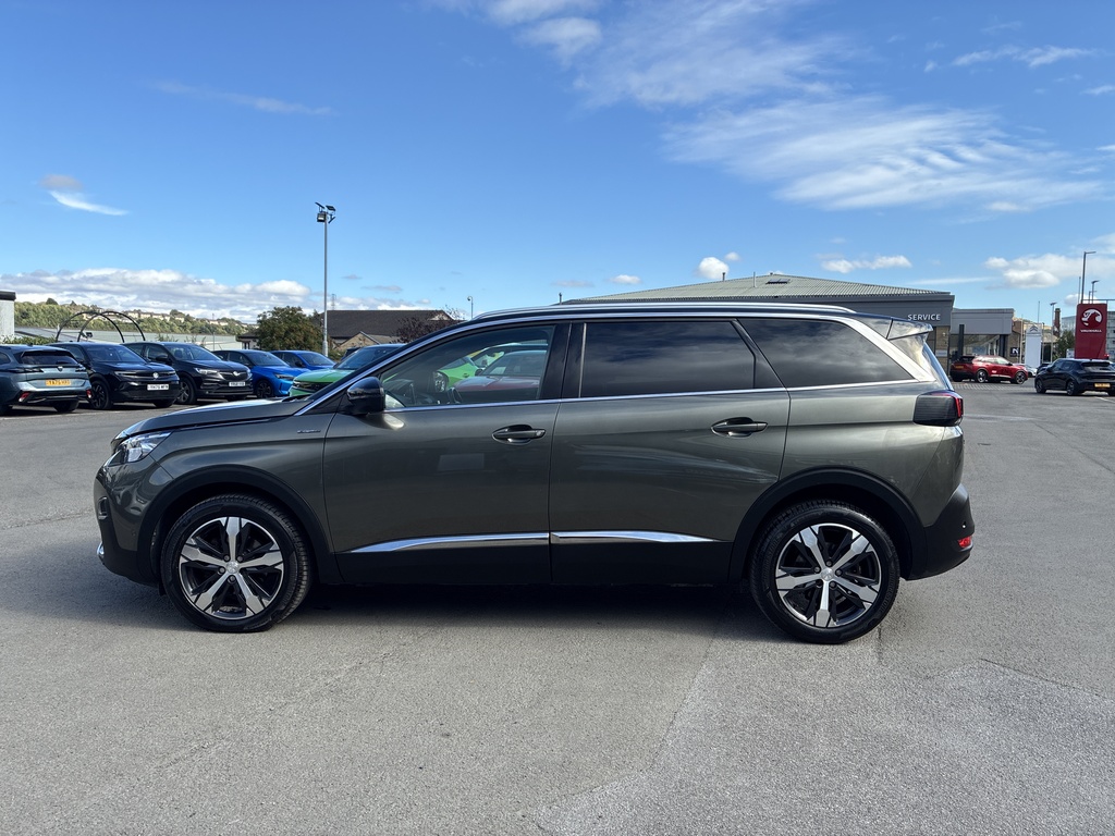 Peugeot 5008 1.2 Puretech Gt Line Grey #4