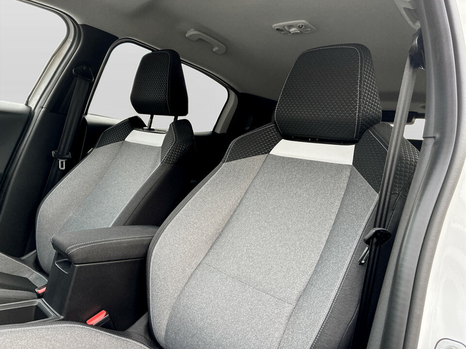 Vauxhall Frontera 1.2 Hybrid 110 Ultimate E-dct6 Green #13