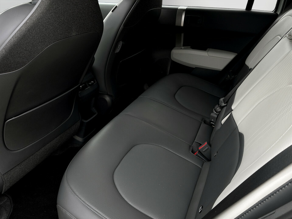 Kia EV3 81.4Kwh Gt-line Suv 201 Bhp White #18
