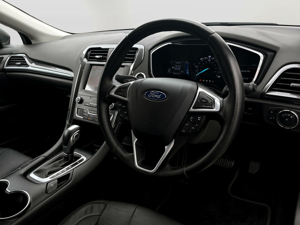 Ford Mondeo 2.0 Hybrid Titanium Edition Blue #23