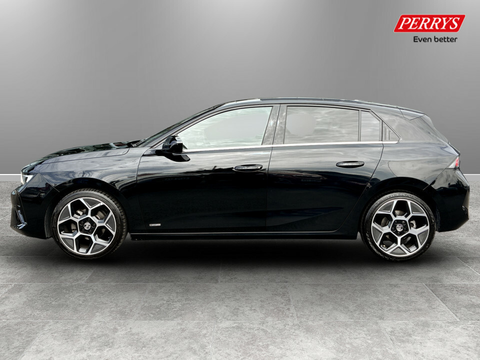 Vauxhall Astra 1.2 Turbo 130 Ultimate Black #4