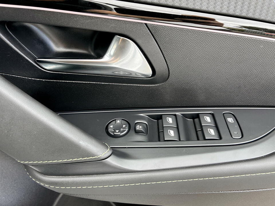 Peugeot 208 Allure Grey #26