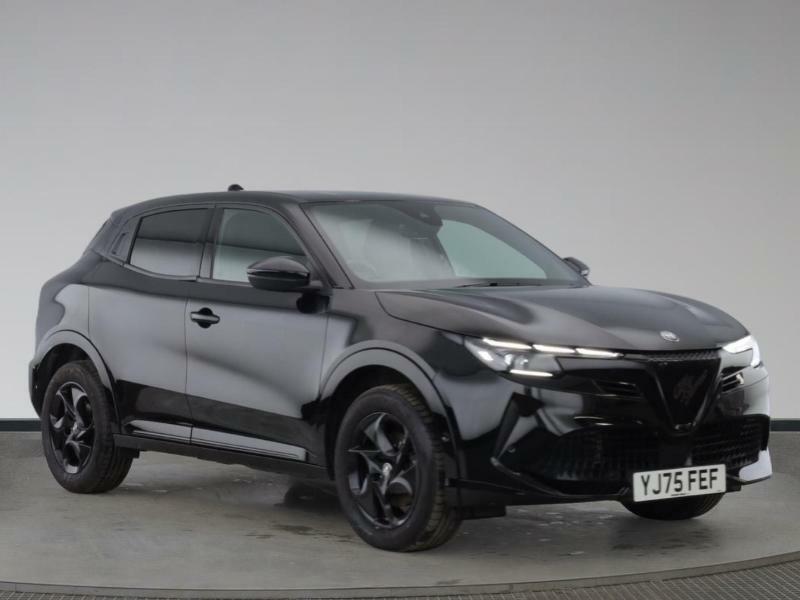 Alfa Romeo Junior 1.2 Turbo Ibrida Technologypremium Black