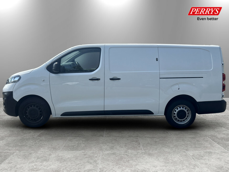 Vauxhall Vivaro 2900 1.5D 100Ps Dynamic H1 Van DY22UXH White #4