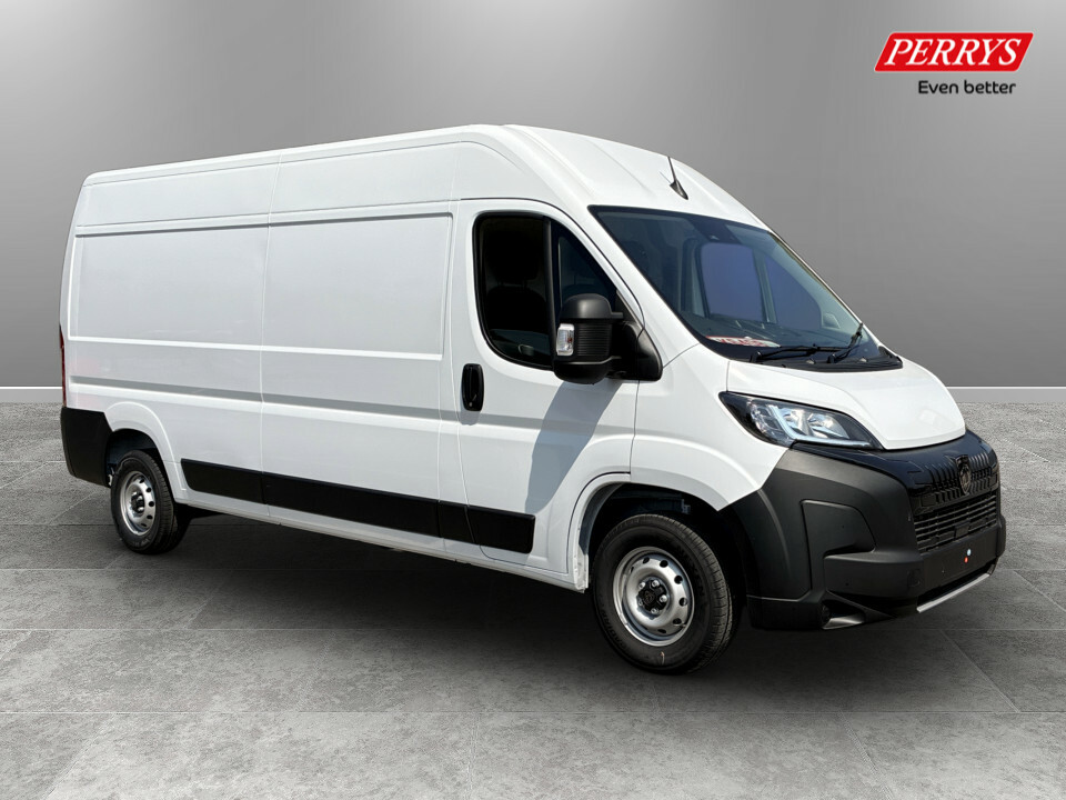 Peugeot Boxer 2.2 Bluehdi 140 H2 Van Professional White