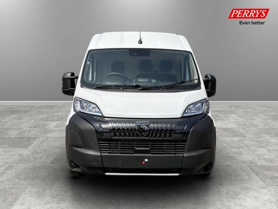 Peugeot Boxer 2.2 Bluehdi 140 H2 Van Professional PJ26WXC White #2