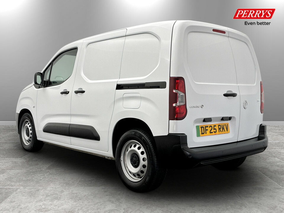 Vauxhall Combo-e Life 100Kw Prime 52Kwh H1 Van White #6