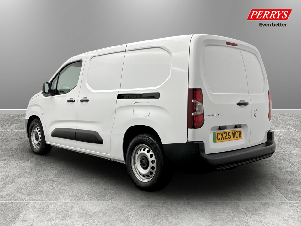 Vauxhall Combo-e Life 2300 100Kw Prime 50Kwh H1 Crew Van White #5