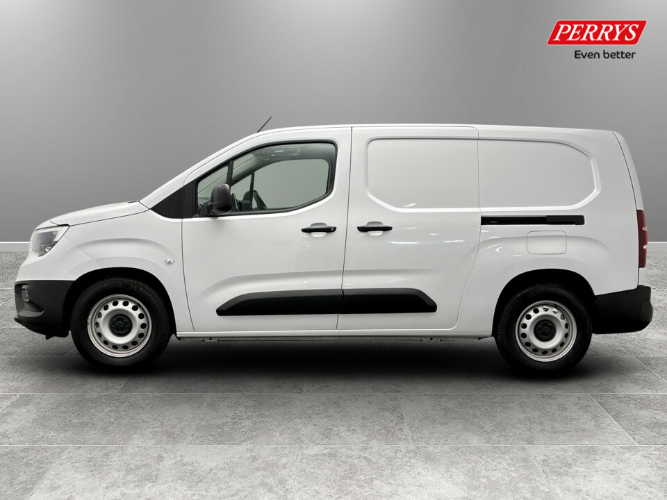 Vauxhall Combo-e Life 2300 100Kw Prime 50Kwh H1 Crew Van White #4